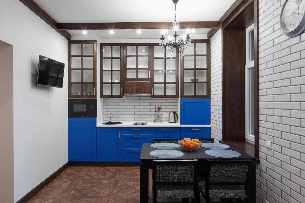 Old House Apartment Lviv Bagian luar foto